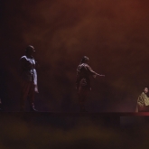 Borås Stadsteater 2021 – Regi: Pelle Öhlund – Scenografi/kostym: Richard Andersson