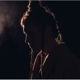 Borås Stadsteater 2021 – Regi: Pelle Öhlund – Scenografi/kostym: Richard Andersson