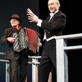 Puntila – av Brecht. Regi: Johan Huldt. Scenografi och kostym: Richard Andersson. 2015